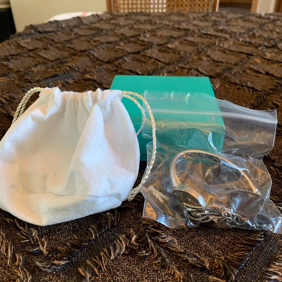 NWT Carolyn Pollack Sterling Silver 925 & Black Onyx Hinged Bangle Bracelet - Picture 9 of 10